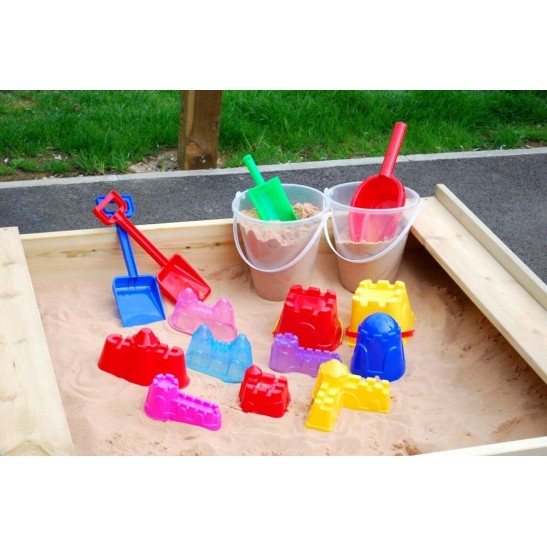 Castle Maker Set of 16