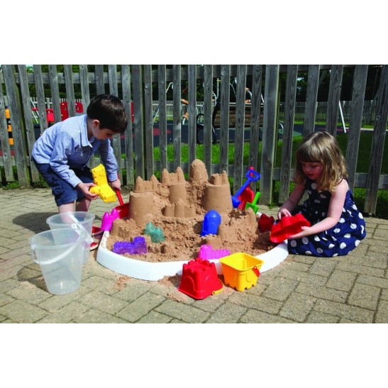 Castle Maker Set of 16